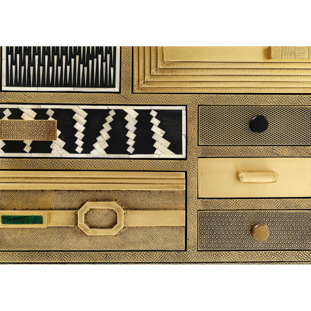 KARE Design Buffets Hauts|Commode Haute Chalet Dore 13 Tiroirs