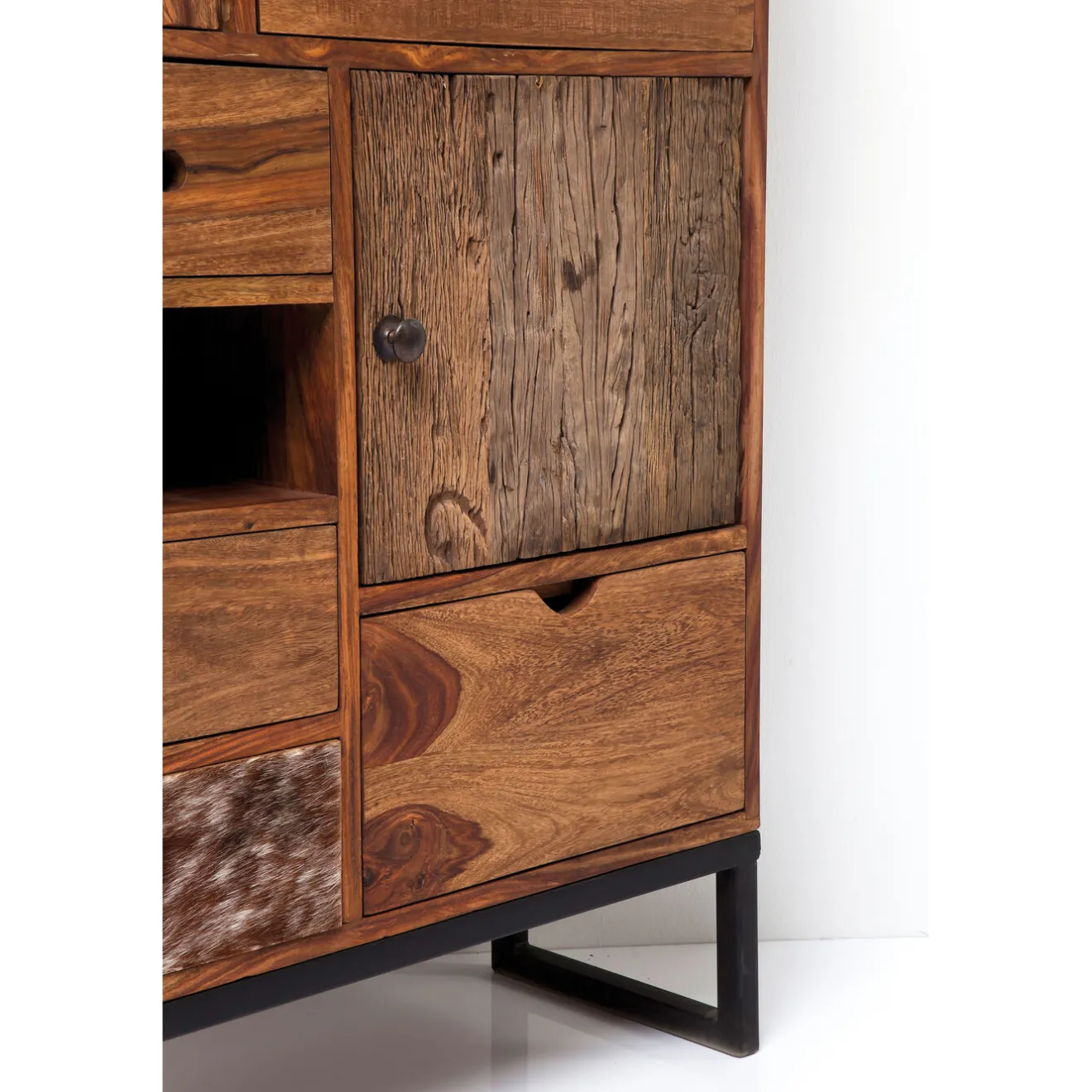 KARE Design Buffets Hauts|Commode Haute Rodeo 3 Portes,8 Tiroirs